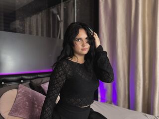 camgirl playing with vibrator NovaBlade
