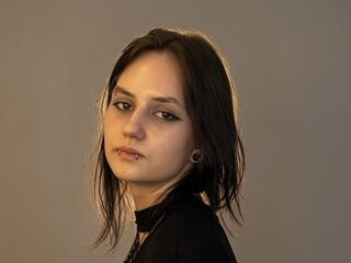 jasmin porn webcam OmaMckeithen