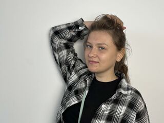 camslut webcam video PaulinaFemrite