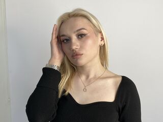 free live chart room PaulinePedrotti