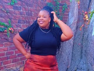 naked camgirl masturbating PearlyBrown
