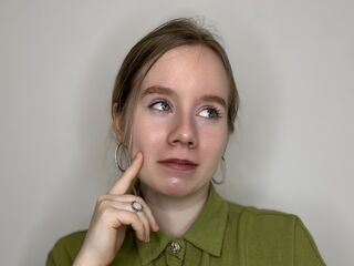 beautiful webcam girl PiaBlumstein