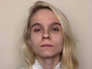 live cam girl pic PoulaShade