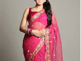 live webcam girl PriyaArmani