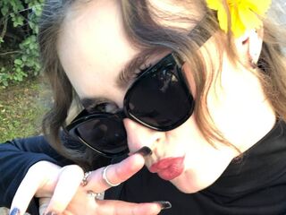 cam strip tease QuinnTagaca