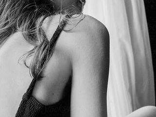 anal web cam sex RemaRoy