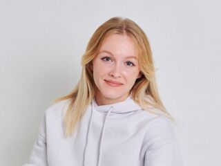 hot strip tease cam RhonaBrechtel