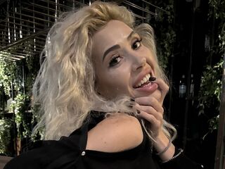 sex cam live RiannaReini