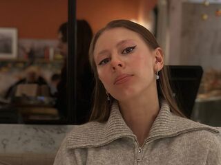 chatrubate cam girl picture RobertoPulling