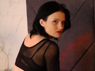 camgirl masturbating with sex toy RowenBenson