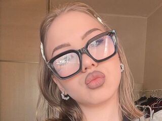 hot girl webcam photo SaraBaier