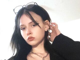 nude cam girl picture SaraHillton