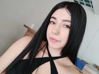 camgirl playing with vibrator SaraiGrey