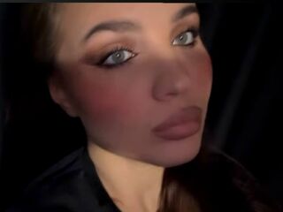 free webcam SeemaRedhouse