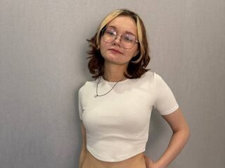 hot webcam photo ShemikaDestro