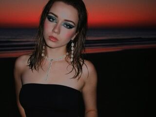 naked webcamgirl picture SheritaStieger