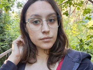 girl chat room ShontaBernosky