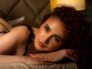 hot cam girl spreading pussy SiilvanaSantos