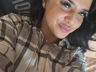 hot cam whore SilviMac