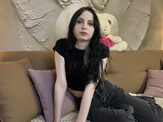 camgirl showing tits SkylarGarcia