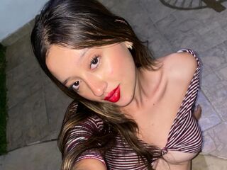 camwhore masturbating with dildo StarHarper