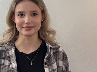 cam girl chat TanyaPanah