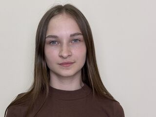 fingering webcam girl TeresaWildness