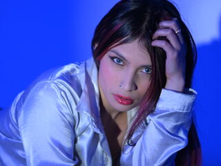 bedroom live webcam TiffanySuarez