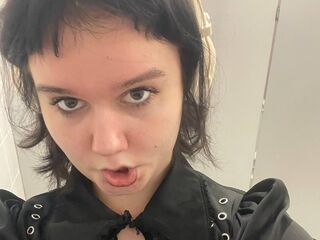 fingering cam slut TracyLilith