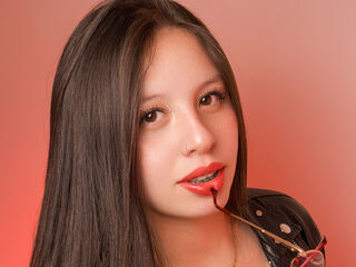 naked cam girl masturbating with vibrator ValeryKind