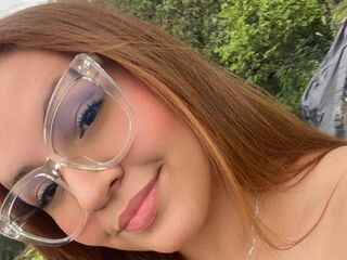 naked girl with webcam masturbating with dildo VannesaAlvernia