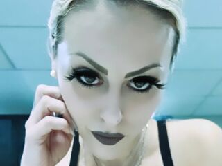 fingering webcamgirl ViktoriaRavena