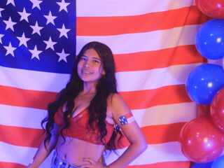camgirl showing pussy VioletVibrant