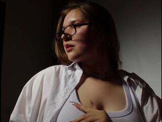 hot webcam video WhiteeChloee