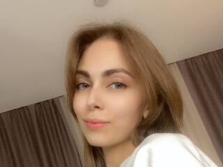 camgirl spreading pussy WiloneBown