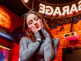 naughty camgirl fingering pussy XeniaUsher